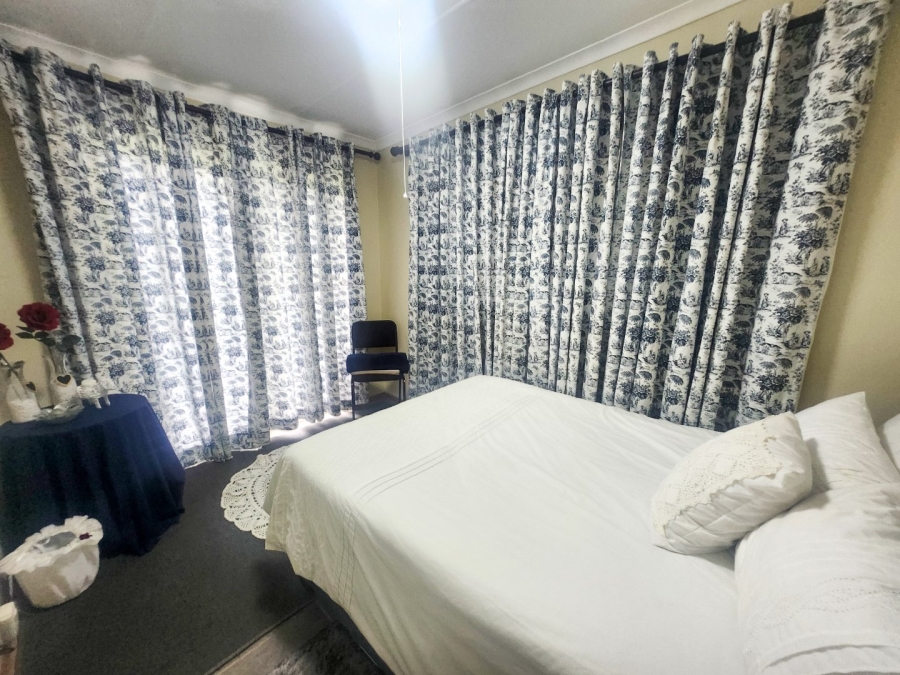 4 Bedroom Property for Sale in Wilgenhof Free State